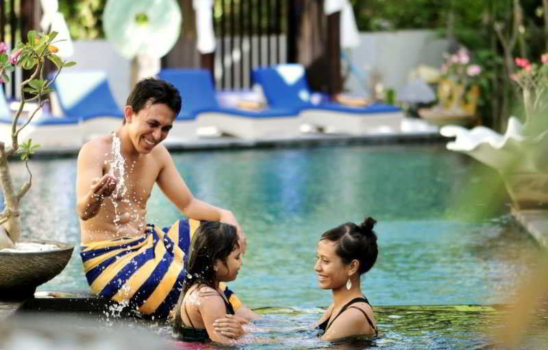 Marbella Pool Suites Seminyak Esterno foto