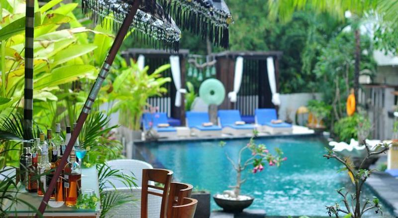 Marbella Pool Suites Seminyak Esterno foto