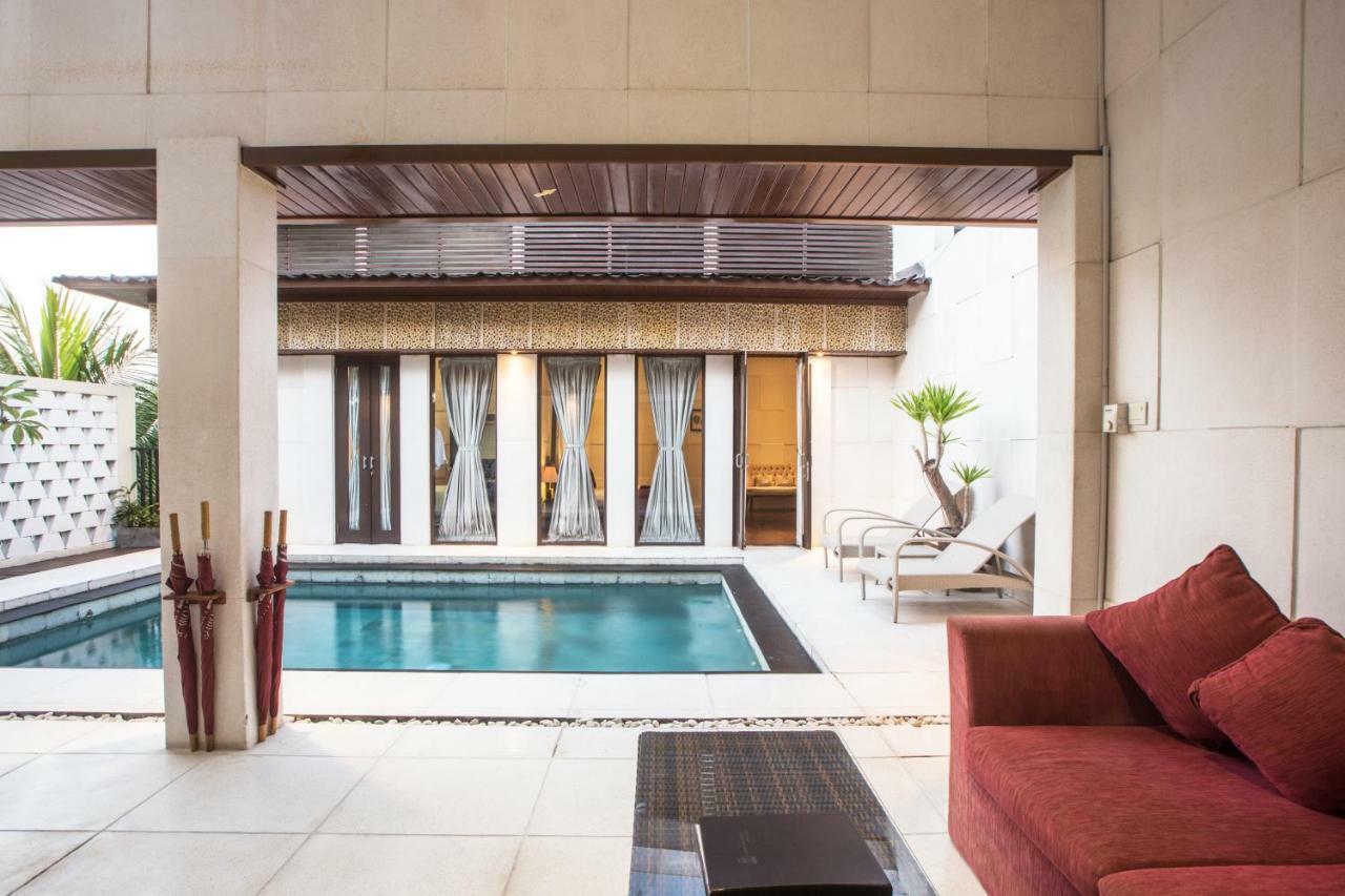 Marbella Pool Suites Seminyak Esterno foto