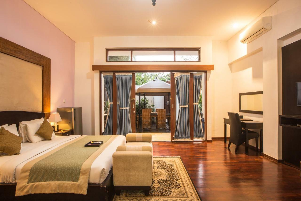 Marbella Pool Suites Seminyak Esterno foto